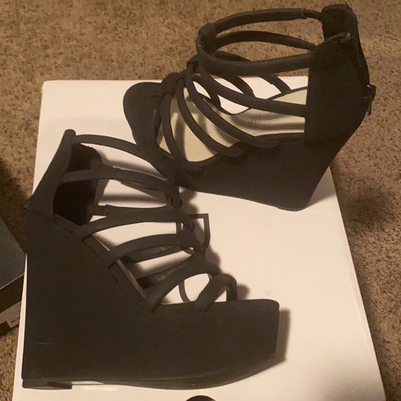 Aldo penna wedges - Picture 2 of 5